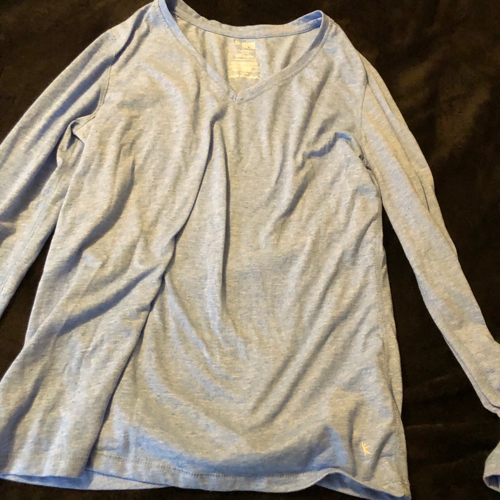 Long sleeve workout shirt
